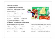 English Worksheet: Postcard writing