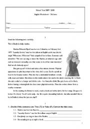 English Worksheet:  Shakiras daily routine