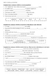 English Worksheet: PHRASAL VERBS