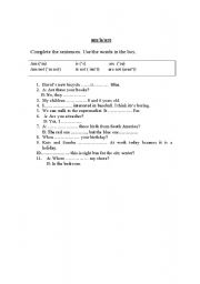 English Worksheet: am/is/are