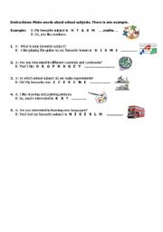English Worksheet: SCHOOL SUBJECTS
