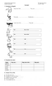 English Worksheet: Animals description