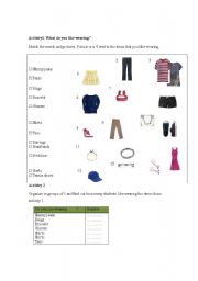 English worksheet: Clothing reading