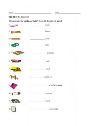 English Worksheet: Classroom objects