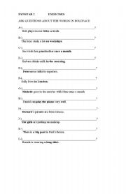 English Worksheet: WH- Questions