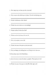 English Worksheet: Scavenger Hunt