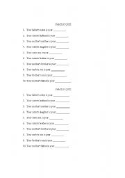 English Worksheet: Family Quiz