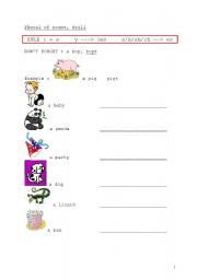 English worksheet: Plural of nouns, illustrated drill 1