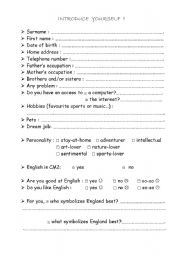 English Worksheet: Introduce yourself!