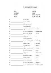 English Worksheet: Question Words