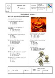 English Worksheet: Questions about Halloween