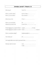 English Worksheet: introduce yourself