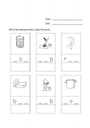 English Worksheet: Missing Letters 1