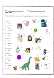 English worksheet: articles