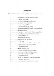 English worksheet: Asking questions