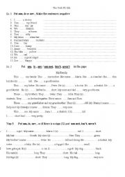 English Worksheet: Verb to BE