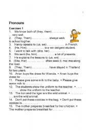 English Worksheet: Pronouns