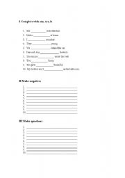English worksheet: Verb to be and articles