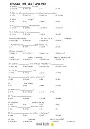 English Worksheet: CLOZE TEST