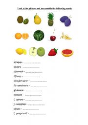 English Worksheet: UNSCRAMBLE FRUIT NAMES