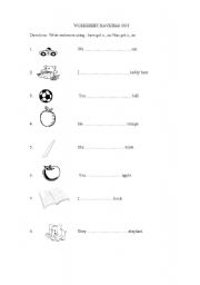 English Worksheet: Have/Has got