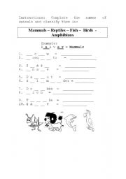 English worksheet: Classify de animals