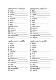 English worksheet: Family word scramble