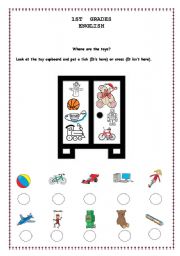 English worksheet: TOYS