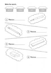English Worksheet: SCHOOL THINGS
