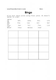 English Worksheet: bingo activity about pronunciation