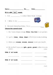 English worksheet: oo ee spelling pattern