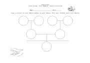 English Worksheet: Family Tree