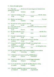 English Worksheet: Prepositions and synonyms