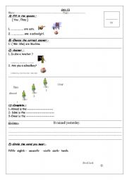 English Worksheet: quiz1