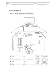 English Worksheet: Classroom objects