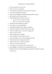 English Worksheet: Talking Houses Conversation Questions