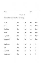 English Worksheet: Family pronouns