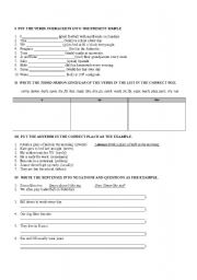 English Worksheet: PRESENT SIMPLE