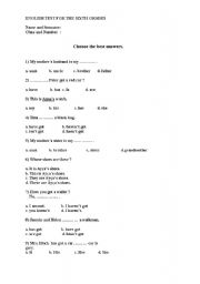 English worksheet: Family and have got-has got