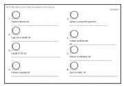 English worksheet: Telling the time