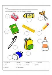 English Worksheet: MATCH THE CLASS ITEMS