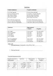 English worksheet: Verb to be