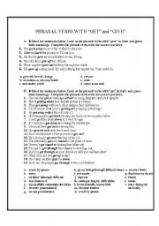 English Worksheet: Phrasal verbs with 