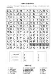 English Worksheet: family wordsearch