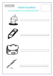 English Worksheet: CLASSROOM OBJECTS