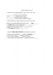 English worksheet: demonstrative pronouns