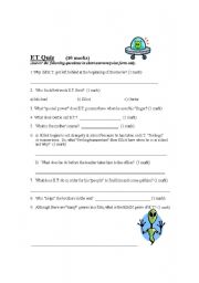 English Worksheet: ET Quiz