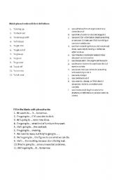 English Worksheet: Phrasal Verbs