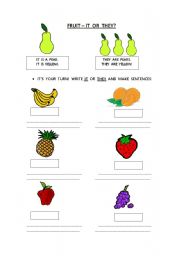 English worksheet: FRUIT - IT OR THEY