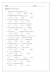 English Worksheet: Pronoun (Multiple choice)